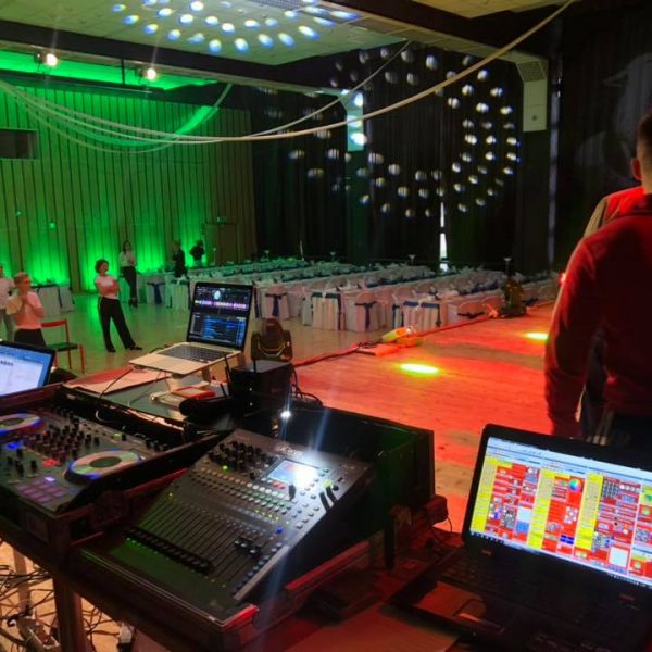 44972128_10209491753049114_9215273442226470912_n